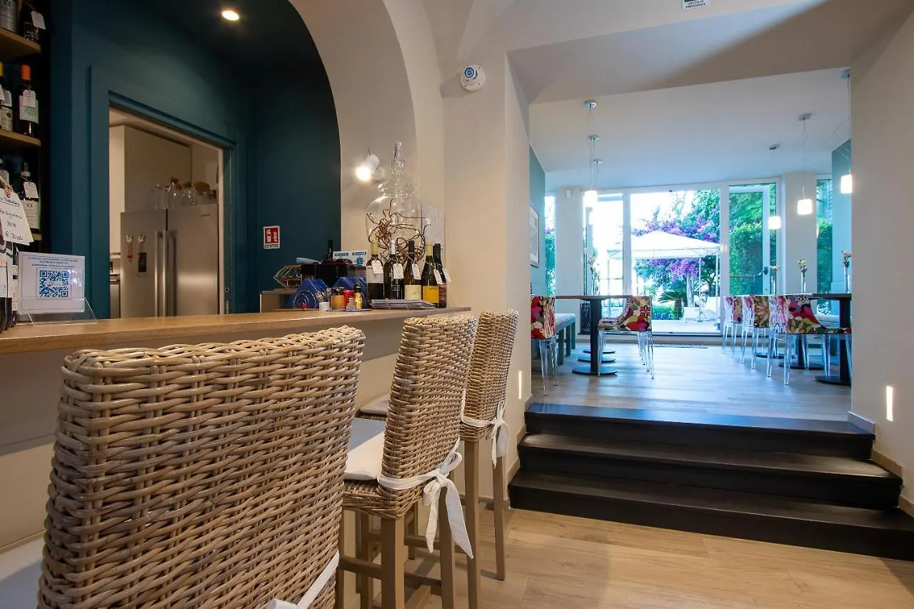 Blu Hotel Lavagna 3*,