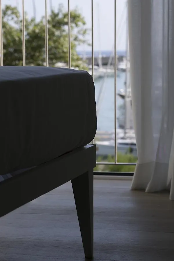 Blu Hotel Lavagna İtalya