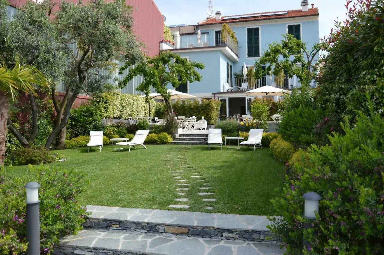 Blu Hotel Lavagna